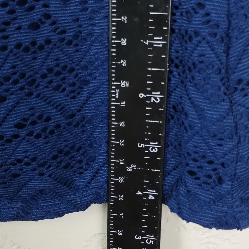 Catalina Women's Solid Crochet Bandini Swim Top Size   M ‎ 8/10